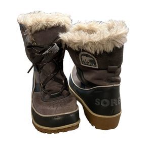 Sorel Tivoli II Woman’s Size 7 Gray Fur Winter Boots